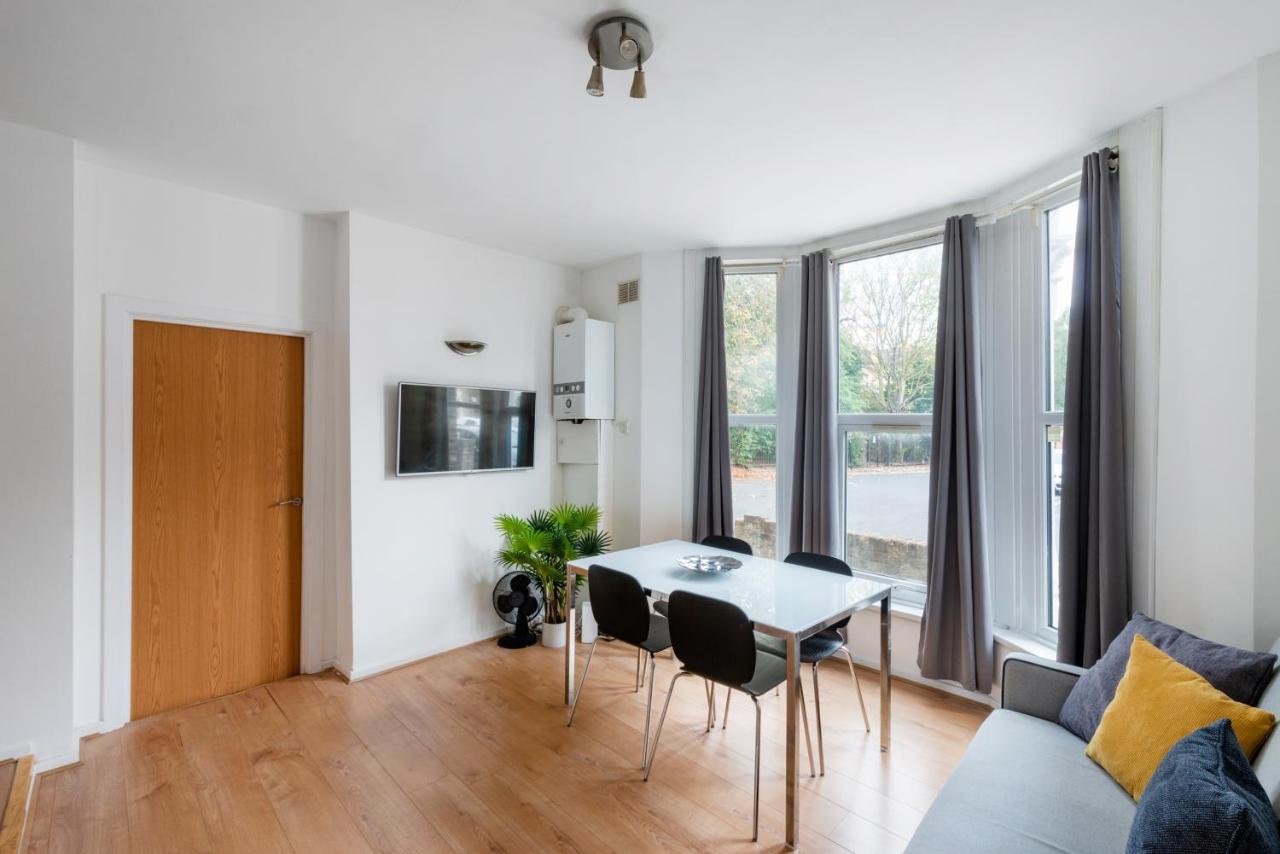 Apartments In Brixton Next Door To Brockwell Park London Bagian luar foto